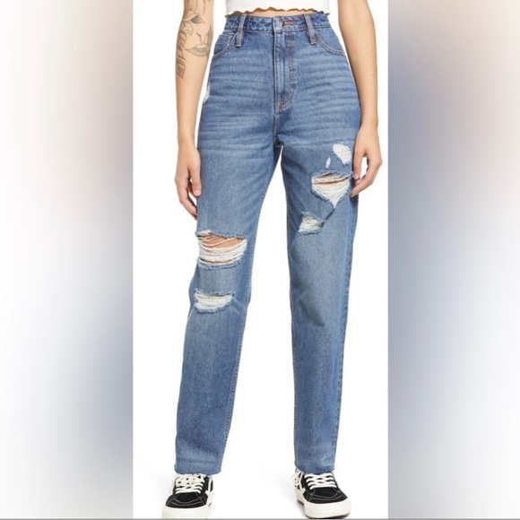 NEW VIGOSS- Ripped Super High Waist Tapered Jeans - Picture 2 of 7